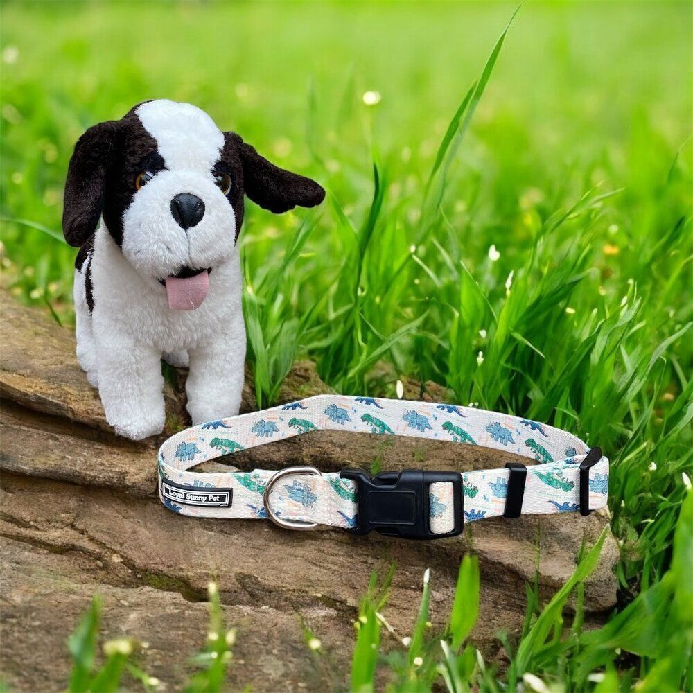 NWOT New Loyal Sunny Pet Dog Collar w/ Buckle Blue/Green Dinosaurs M/L